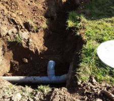 Sortie fosse : préparation tuyauterie ventilation