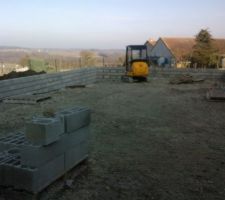 Ma&ccedil;onnerie des rangs d agglos qui recevront la dalle