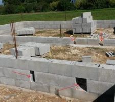 Trou pour évacuation de la fosse plein sud alors que prévu au nord.
la modif sera faite merci