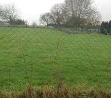 Terrain 799m2 17m de fa&ccedil;ade sur 47m de longueur