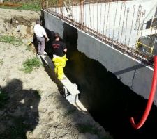 Etancheite des fondations premi&egrave;re &eacute;tape