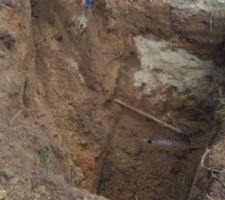 Début de pose des tuyaux évacuation extérieur.