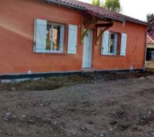 Le terrain après la remis en état provisoire avant la remise des terres en place!