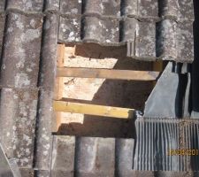 Ajout morceau de liteau pour supporter le bas du raccord latéral