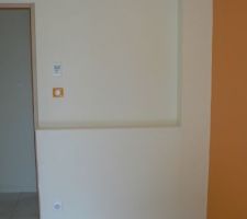 T&ecirc;te de lit de Maxence termin&eacute;e