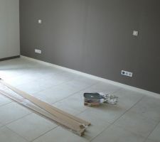 Plinthes chambre parentale joint&eacute;es et fignol&eacute;es...