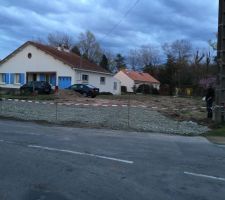 Acc&egrave;s chantier et arrachage haie