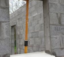 Seuil de la fen&ecirc;tre sdb et coffre volet roulant