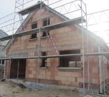 Appuis de fenêtres en ciment plein