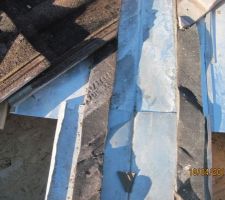 Vue du joint en mousse adhésif
épouse la forme des tranchis en gonflant