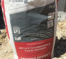 Mortier d'imperm&eacute;abilisation