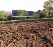 Ca y est terre &eacute;tal&eacute; maintenant va falloir semer