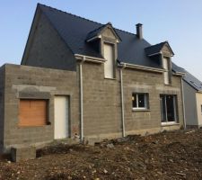 Menuiseries posées, le chantier avance vite et bien !