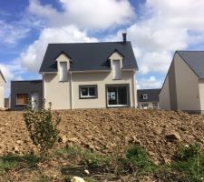 Terrain a peu près remis à niveau