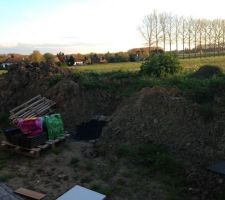 Notre beau mont de terre