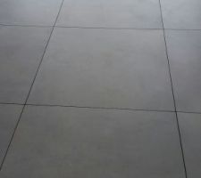 Pose du carrelage au rdc 75x75