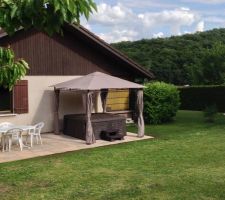 Petit travaux extérieur, deuxième terrasse avec un petit jacuzzi