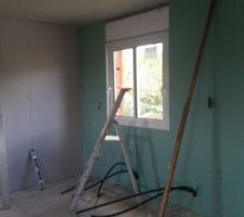 ça prend forme à l'étage. On est épaté par la qualité de leur travail. Un grand Bravo pour Maison Evolution