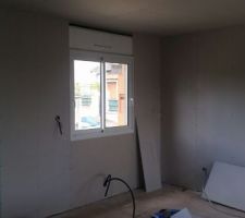 ça prend forme à l'étage. On est épaté par la qualité de leur travail. Un grand Bravo pour Maison Evolution