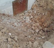 En attente d'une petite cour anglaise pour garder l'acc&eacute;s permanent