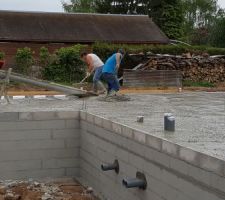 R&eacute;alisation du vide sanitaire + coulage de la dalle