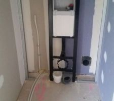 Bâti wc suspendu de l'étage