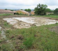 Arrêt du terrassement pour cause pluie :(