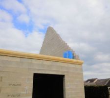 Pignons et corniches