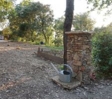 Fontaine robinet de jardin.