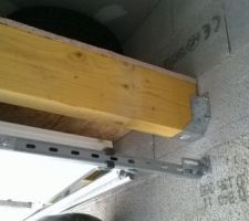 Plateforme de rangement du garage