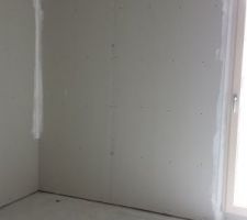 Chambre 1 RDC, emplacement du futur placard