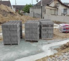 Parpaings pour élévation du vide sanitaire