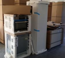 Livraison de notre cuisine complète de 15m2
de chez IXINA GIVORS.