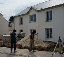 Mur de clôture en cours