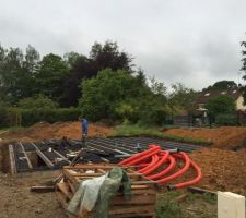 Pr&eacute;paration pour coulage de la dalle.