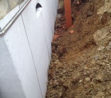 Eboulements sur le drain non rectifié :(