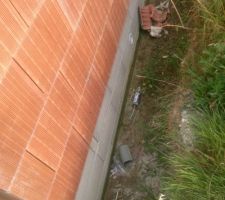 Aérateur vide sanitaire ....sur mur limite de propriété