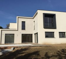 Photo de la façade principale de la maison