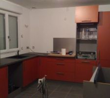 Pose en cours de la cuisine !