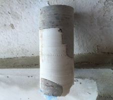 Rupteur de pont thermique du plancher en coupe