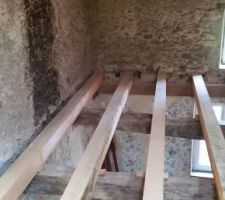 Poutres mises en place.