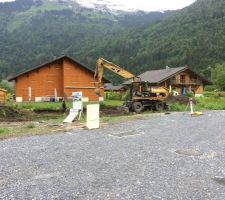 D&eacute;but terrassement l'apr&egrave;s-midi m&ecirc;me de la signature...