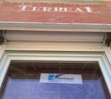 Volet roulant dans son coffrage