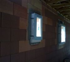 Fen&ecirc;tres SdB et cuisine