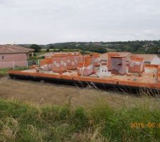 1er juin premier rang des murs façade nord