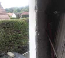 Fermeture acc&egrave;s pignon et cr&eacute;ation escalier b&eacute;ton