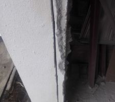 Fermeture acc&egrave;s pignon et cr&eacute;ation escalier b&eacute;ton