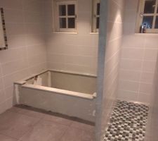 Voilà le reste de la salle de bain