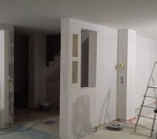 Fin du rajout meuble placo dans le séjour.