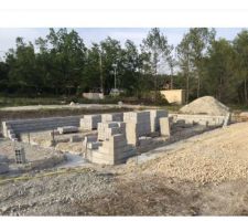 Voilà sa avance doucement hâte de voir la dalle coule cela devrais se faire dans la semaine